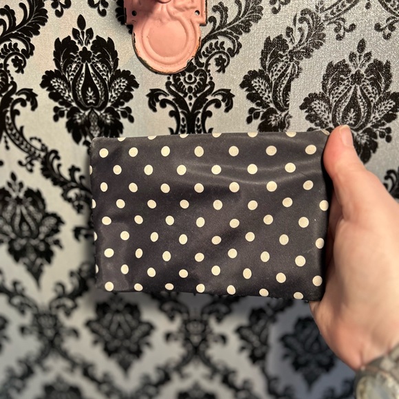 Kate Spade pouch - Picture 2 of 4